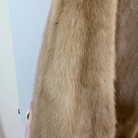 Mink fur coat - Picture 7 of 14